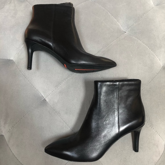 Rockport Shoes - Black Rockport Tru Tech Heeled Booties